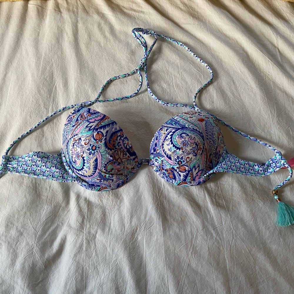 Victoria’s Secret Bikini Top